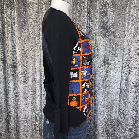 Halloween Vest - Picture 2 of 4